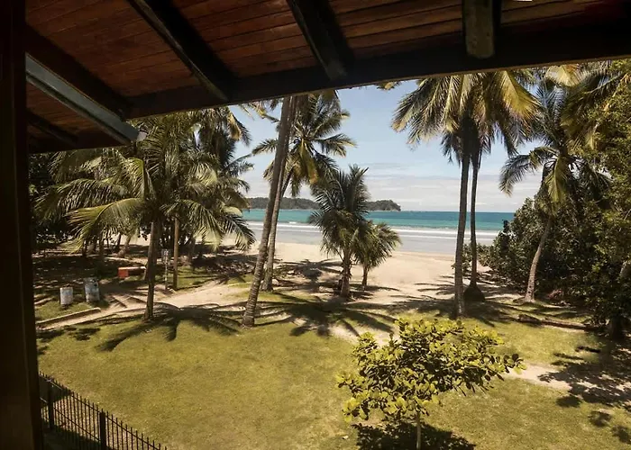 Сasa de vacaciones Treehouse On The *